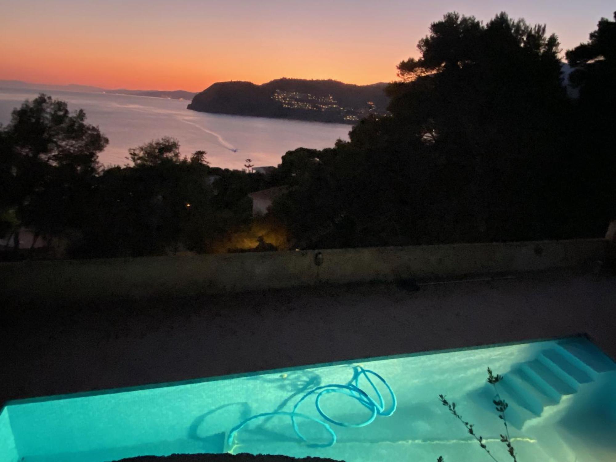 Villa Sunset Bay à La Herradura  Extérieur photo